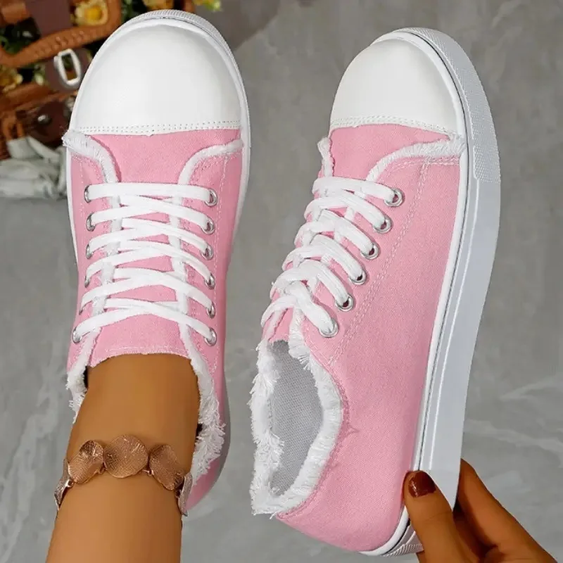 New outdoor simple, elegant, casual, fashionable, convenient, light, walking and climbing women's casual shoes 2026