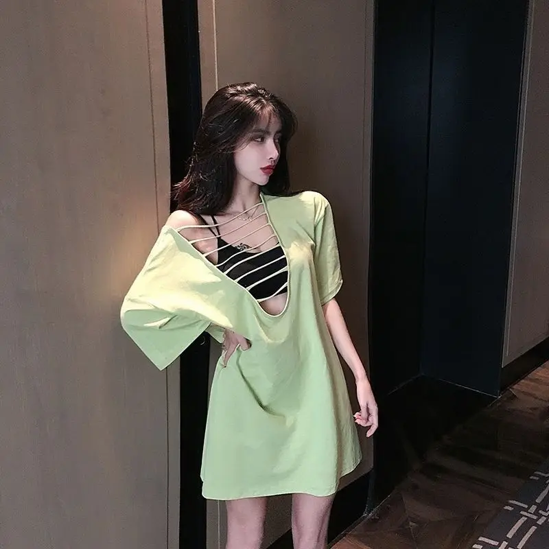 Short-sleeved T-shirt Women Mid-length Fashion Hollow Half-sleeve Heart Big Size Loose Thin Sexy Backless Fashion Brand summer