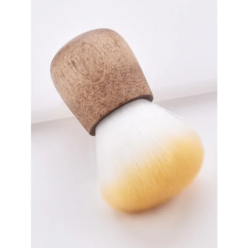 

1 brown blush makeup brush with soft, skin-friendly bristles is an easy-to-carry must-have makeup tool for travel