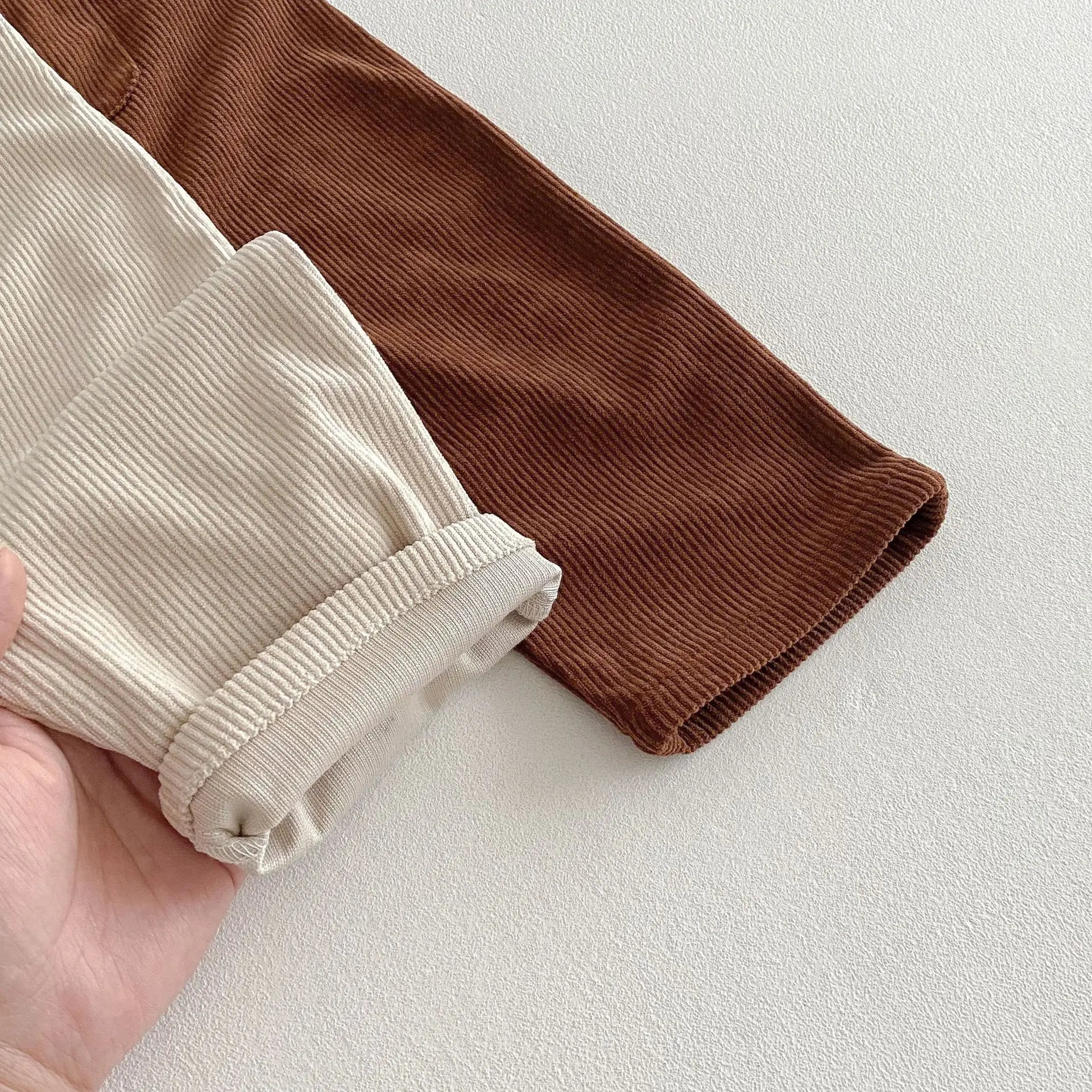 2025 Spring New Children Loose Corduroy Overalls Baby Girls Solid Casual Pants Boys Comfortable Strap Trousers Kids Clothes