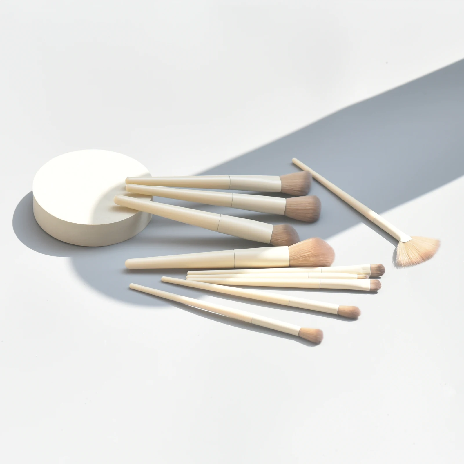 Soft Fluffy Makeup Brushes Set Eye Shadow Foundation Women Cosmetic Powder Blush Blending Beauty Make Up beauty Tool 4
