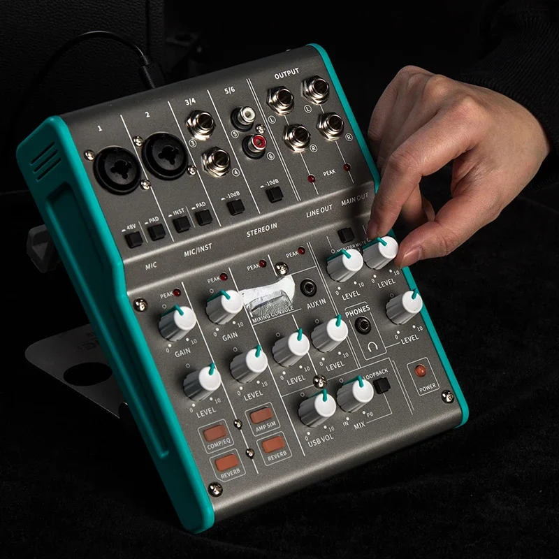 

10 Mixer Sound Card Computer Cellphone Gadget for Live Streaming Network Karaoke Recording and Editing Equipment FM10