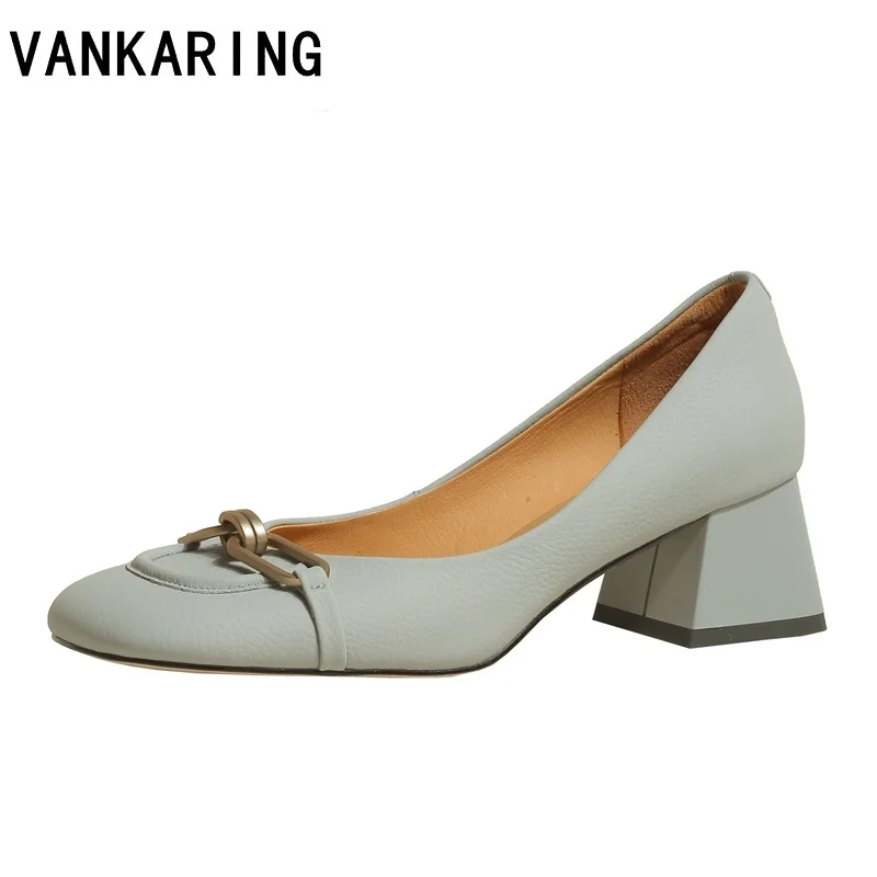 Women's Buckled Chunky Everyday Joker Solid Color Heels