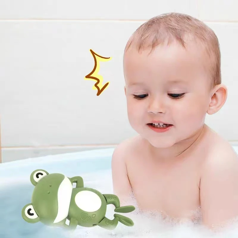 Baby bath toys, small frog wind-up toys that can swim in water 4
