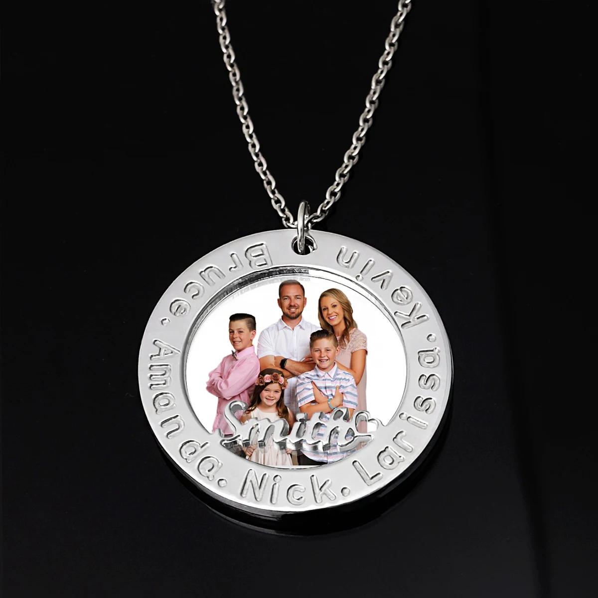 Custom Family Necklace with Picture,Engraved Name Necklace,Photo Necklace,Personalized Birthday Gift for Her,Mothers Day Gift,