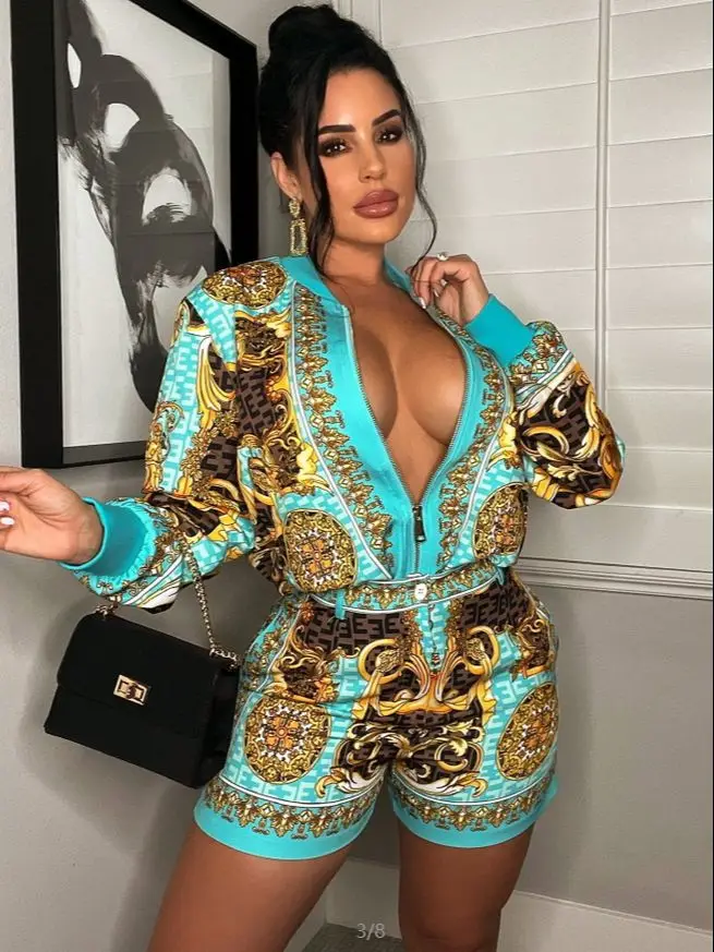 

QIWN Women's Elegant Two-Piece Shorts With Women's Chic Greek Embossed Print Jacket And Pants Zipper