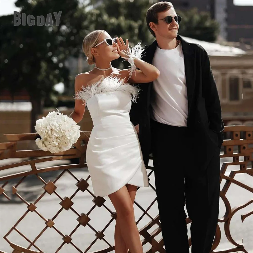 Elegant Short Wedding Dresses Sheath Strapless Lace-up Open