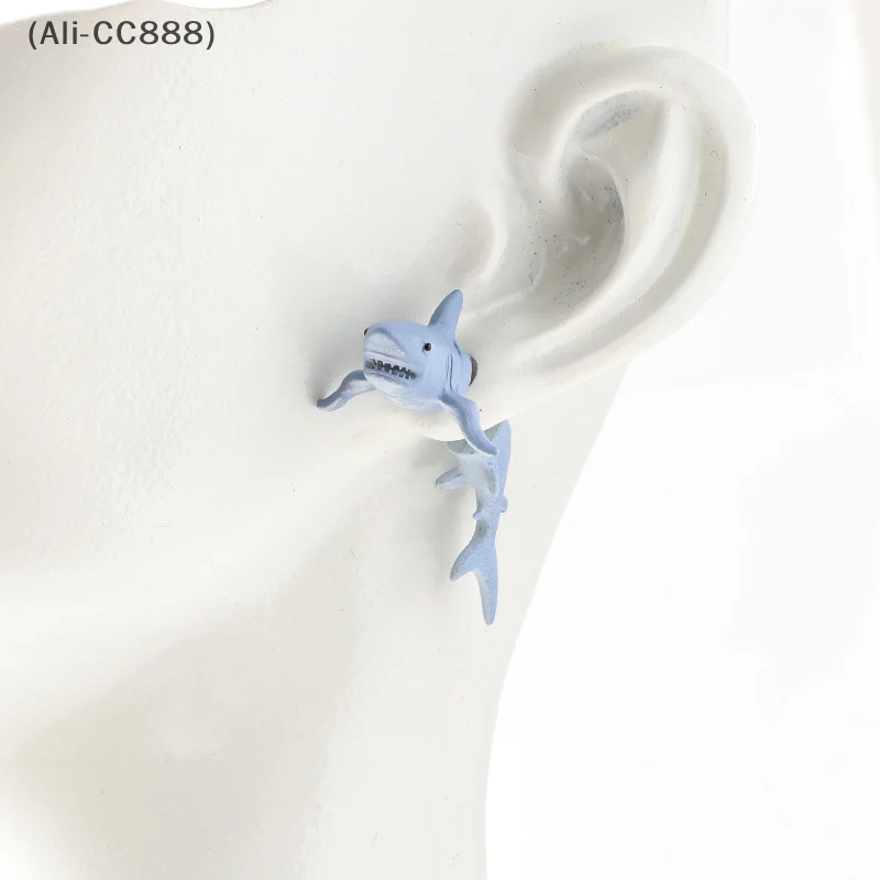 〔CC88〕New Shark Stud Earrings Party Funky and Hip-Hop Style Creative Dolphin Ear Accessories 3