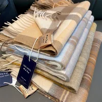 Classic British Style Pure Wool Scarf Unisex Autumn Winter Warm Neck Warmer for Couples Fashionable Business Casual Chic