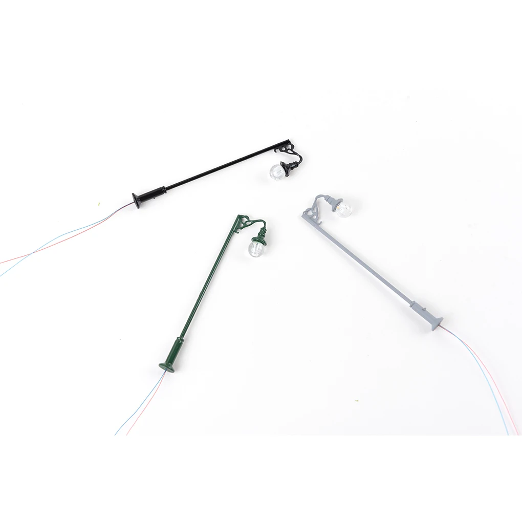 

Scale Lamp Post Decorations Metal Streetlight Crafts Track Lamp Yards Toys