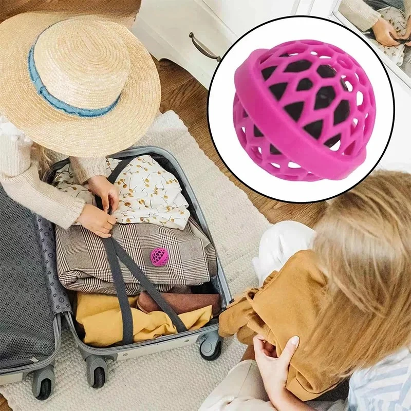 Reusable Washable Clean Balls for Dust and Debris Removal in Handbags and Cosmetic Bags