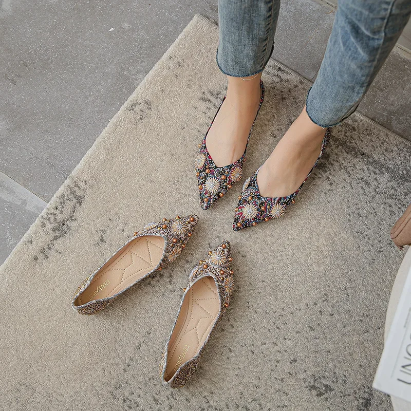 Pointed Toe Women Flat Rhinestones Loafers Autumn Rivets Classic Ladie Flats Shoes Women's Ballet Flats Soft Boat Shoes 2023 4