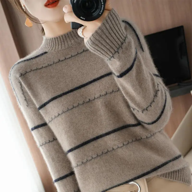 

2023 Autumn/Winter Pullover Women's Warm Half High Collar Underlay Sweater Fashion Color Matching Long Sleeve Loose Top B448