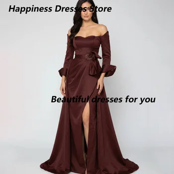 Abito da sposa personalizzato bordeaux con spalle scoperte, linea ad A, in raso, per la madre della sposa, con maniche lunghe a campana, cintura e strascico con spacco alto