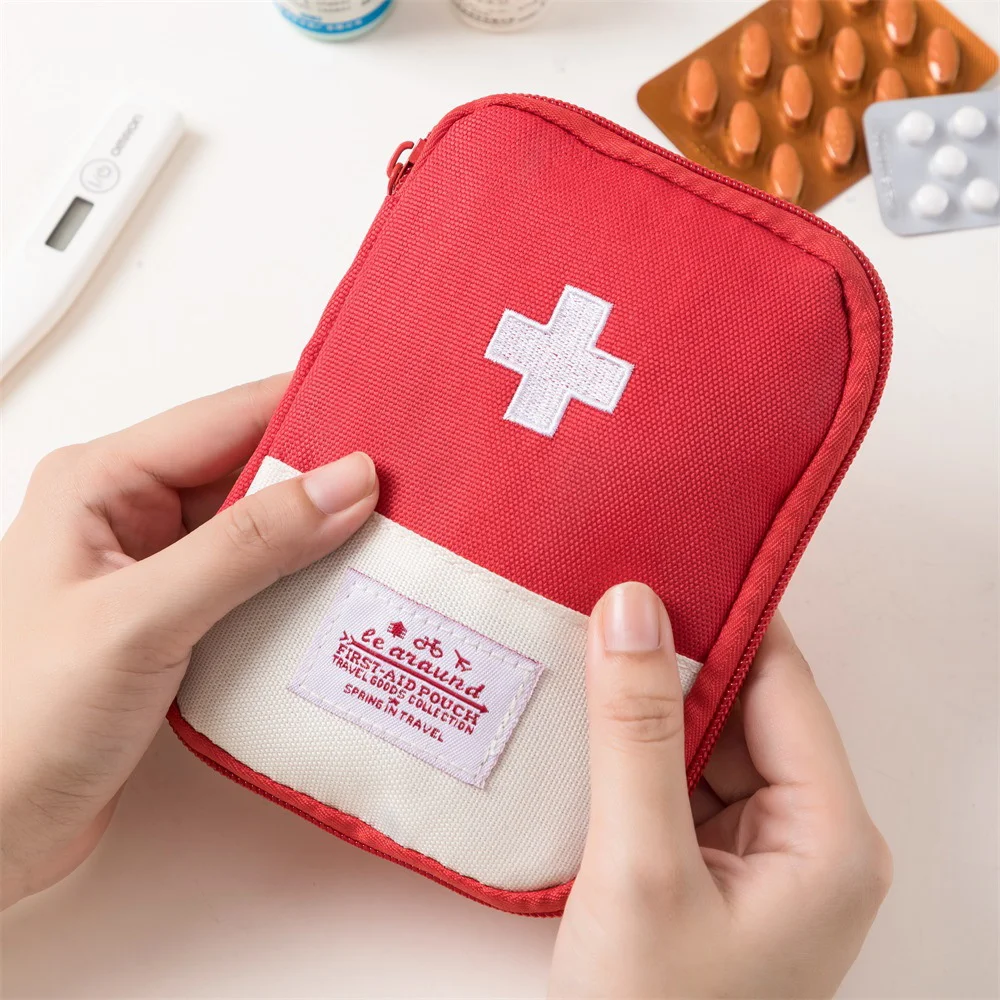 

Portable Cute Mini Medicine Bag First Aid Kit Organizer Outdoor Travel Medicine Pill Band-aid Storage Bags Small First-aid Kit