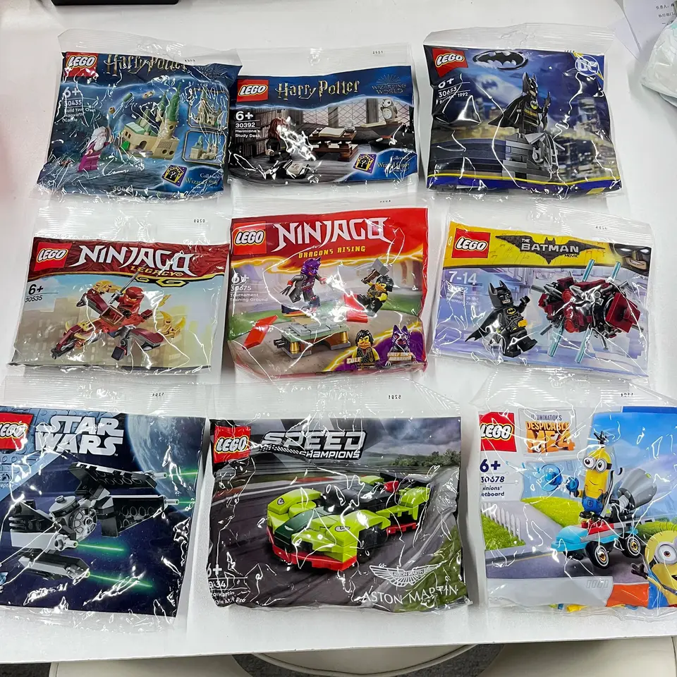 LEGO Ninjago Legacy Minifigure Kai (Fire Dragon Polybag) with Kai