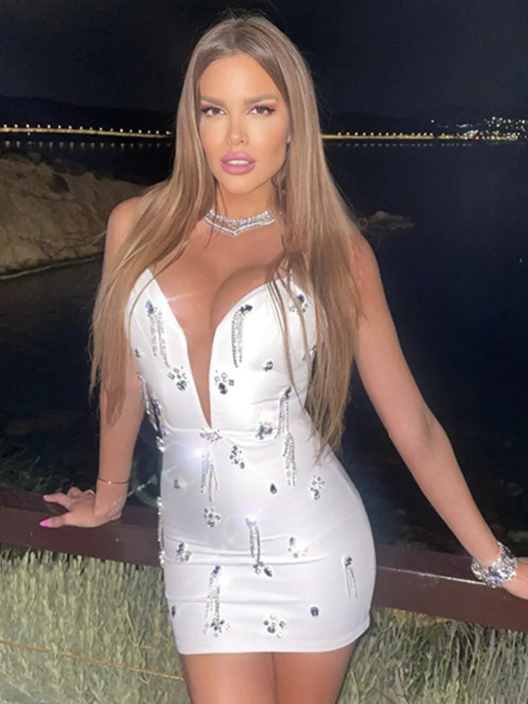 

Women White Bodycon Mini Bandage Dress 2023 Summer Spaghetti Strap Crystal Deco Celebrity Evening Club Party Wedding Guest Dress