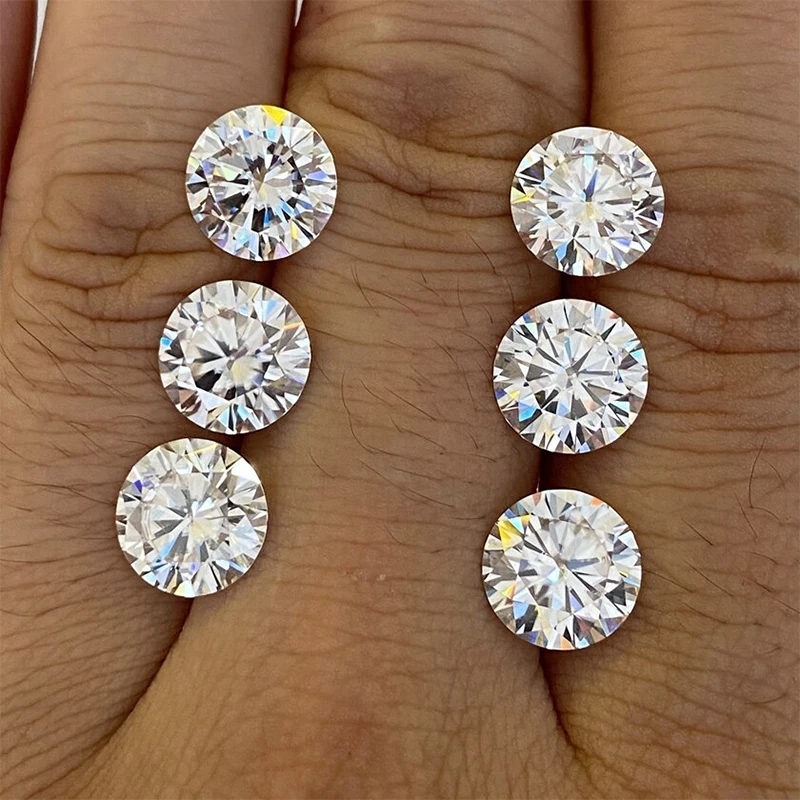 スーパーホワイトラウンドモアッサナイトストーン 0.1-12.0ct Dカラー