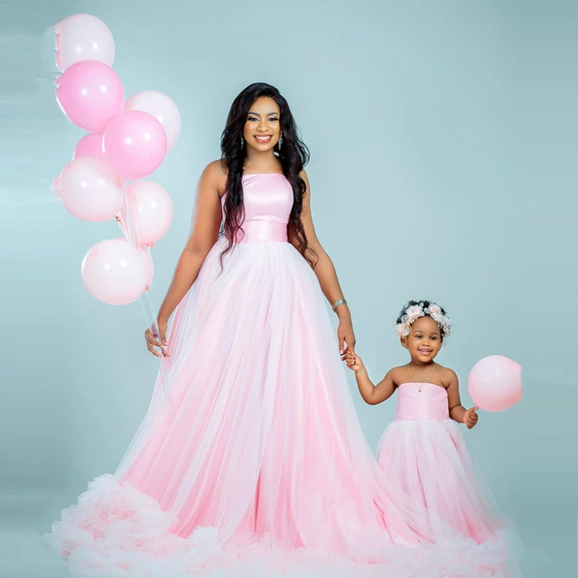 Buy Mother and Daughter Matching Dresses, First Birthday Baby Dress, Family  Look for Birthday Party, Pink Flower Girl Dress, Best Present, Gift Online  in India - Etsy