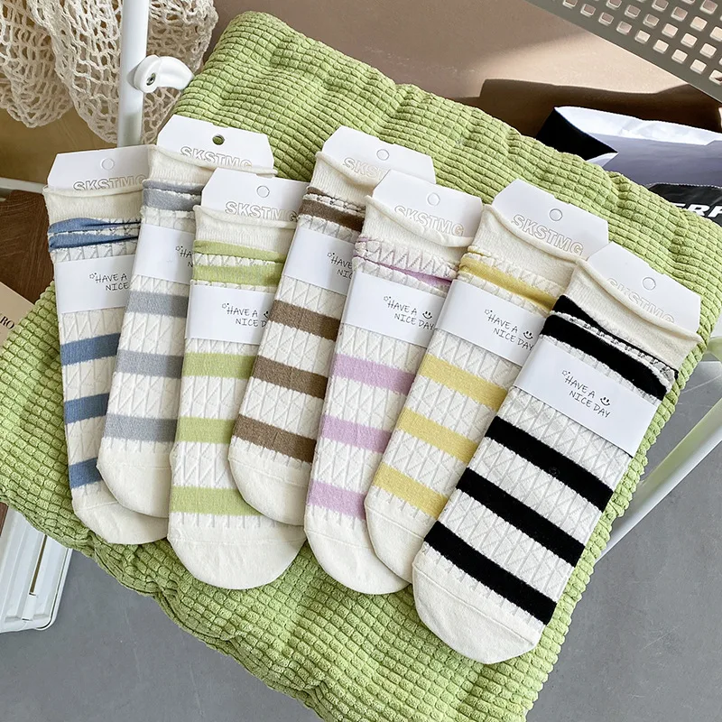

Цветные сетчатые носки, женские модные полосатые спортивные носки, мягкие дышащие однотонные хлопковые носки для учеников Старшей школы