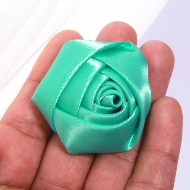 Set of 10 Large Rose Fabric Flowers for Creative DIY Accessories and Decorations