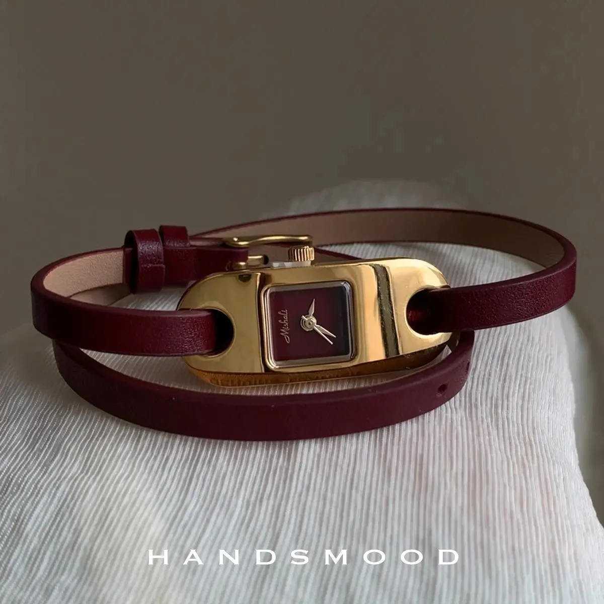 2025 New Women's Watch Long Strap Ankora Red Double Layer Niche Luxury Fashion Leather Watch
