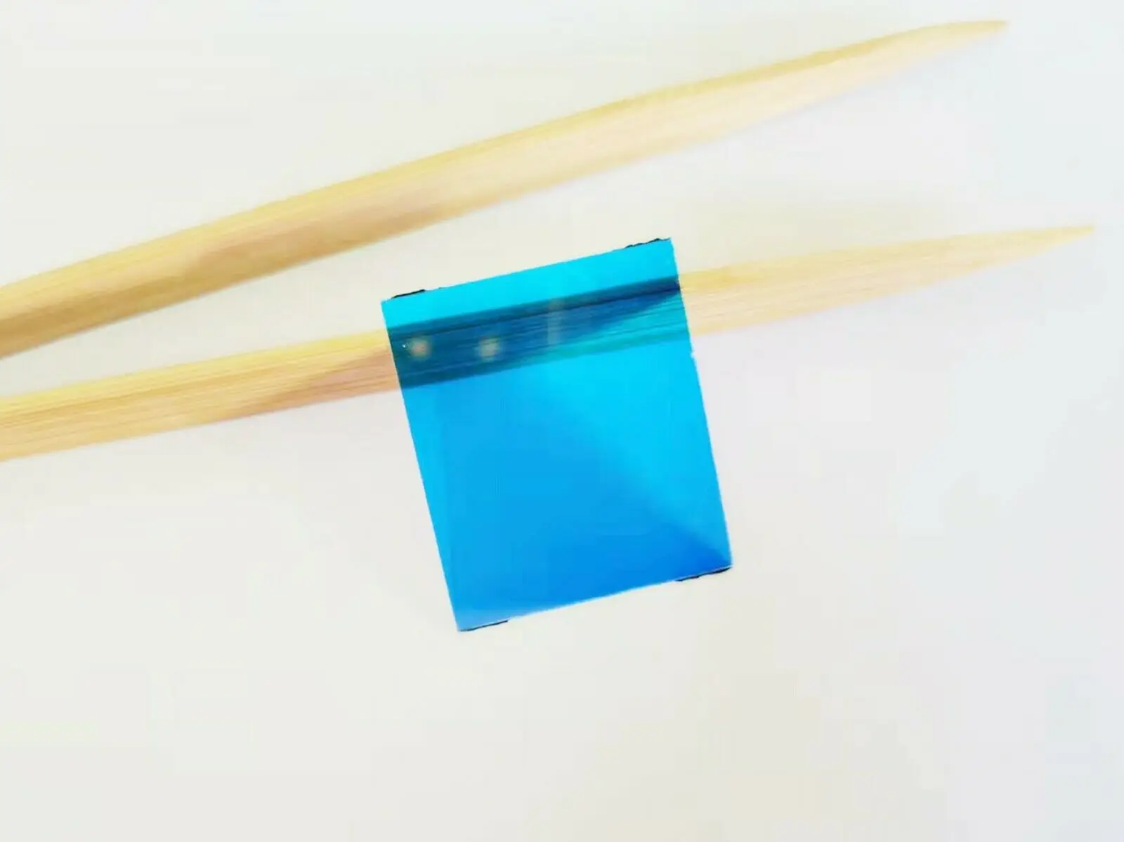 광학 유리 필터 직사각형 = 25.31*29.40 MM Thickness-0.5mm + AR 코팅 JVC 프로젝터 100PCS