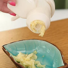  Garlic Grinder Cutter Mill Fruit Vegetable Presses Tool Ginger Crusher Muller Food Grade PP Kitchen Squeeze Tool Accessories 1PC 