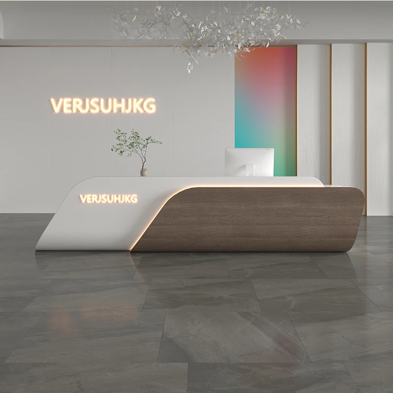 Рисунок 3 - Офисная белая вертикальная касса для салона