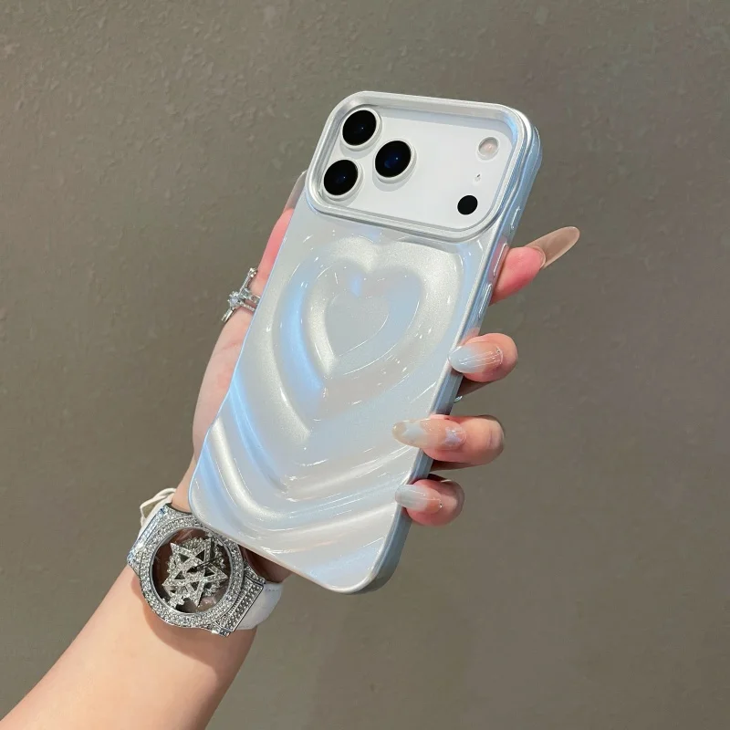 Glossy Love Heart Phone Case with 3D Wavy Pattern and Plating - Fashionable Shockproof Cover