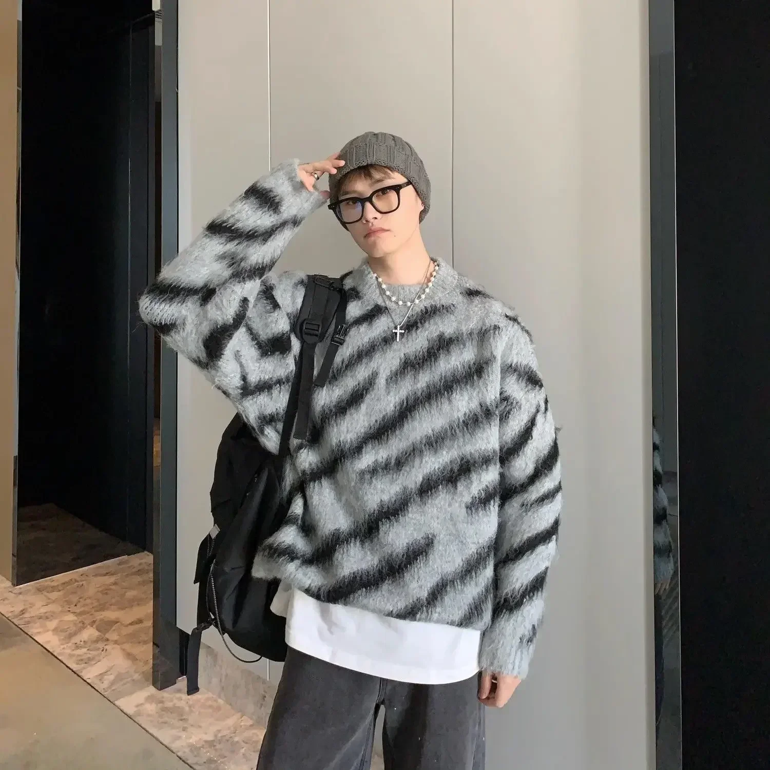 

Knitted Sweaters for Men Striped Jacket Man Clothes 2023 Trend Pullovers Coat No Hoodie Aesthetic Over Fit Knit Y2k Streetwear S
