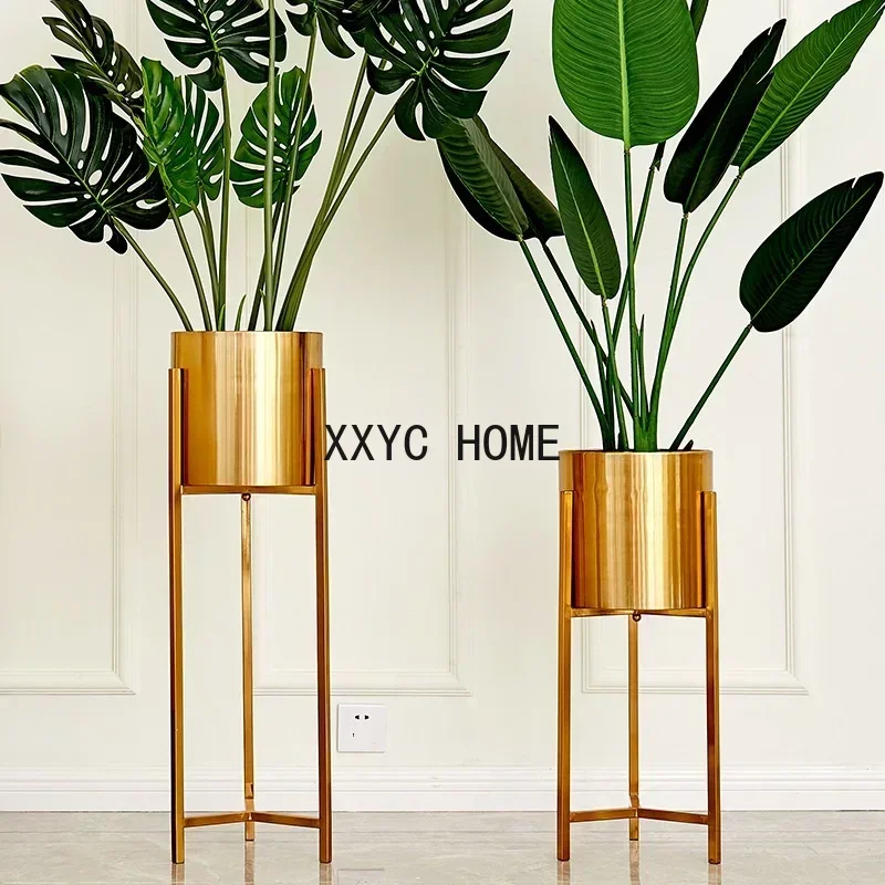 

American Light Luxury Living Room Metal Floor Vase Vase TV Cabinet Flower Arrangement Decoration Ideas Home Deco Maison