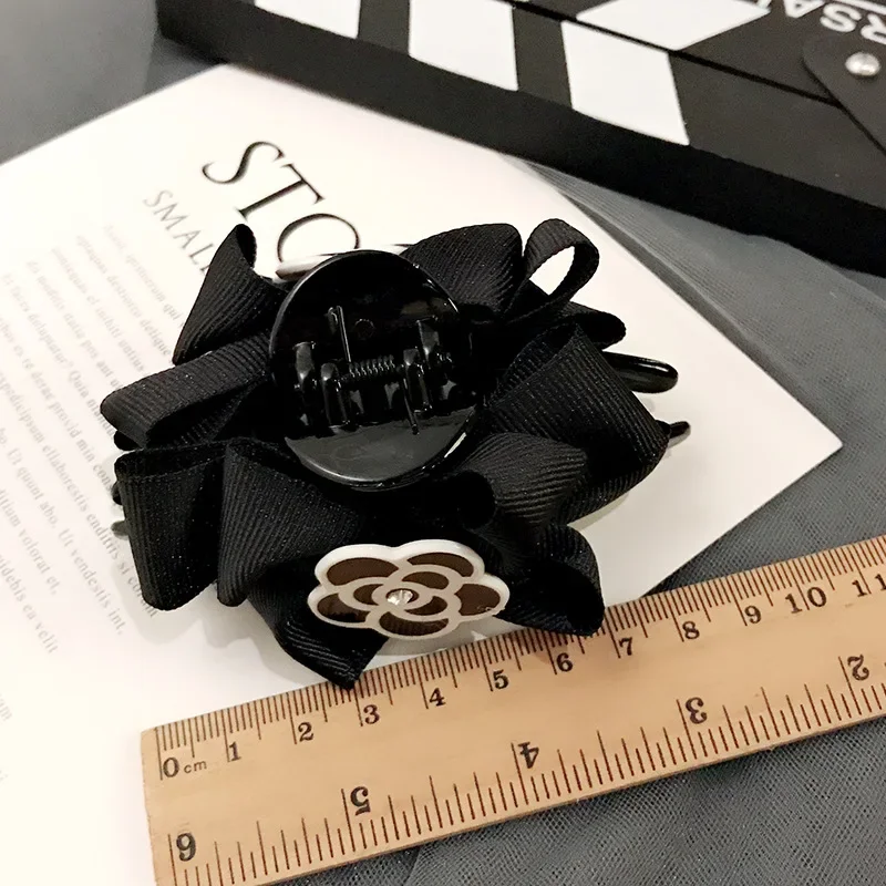 Hairpin Grip Clip Korean Cloth Medium Camellia Flower New Clips Ribbon Temperament Adult Banana Vertical Card Hair Accessories