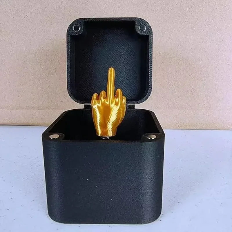 Christmas Interesting Prank Gift Middle Finger In Box Funny Creative Office Desk Home Decoration Prank Gifts