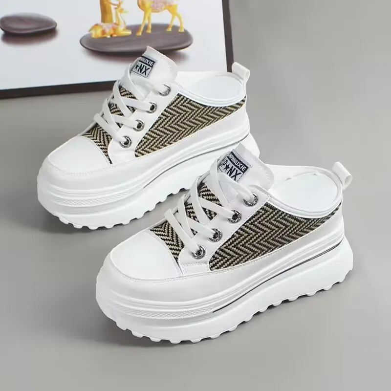 

Summer Women Slippers Breathable Mesh Casual Flat Shoes Outdoor Home Lightweigh Solid Slip On Couple Shoes Walking Sport Sandals