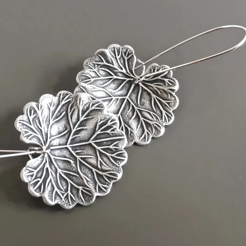 

Vintage Vines Leaves Flower Earrings Simple Fashion Silver Color Metal Hook Dangle Earrings for Women Jewelry