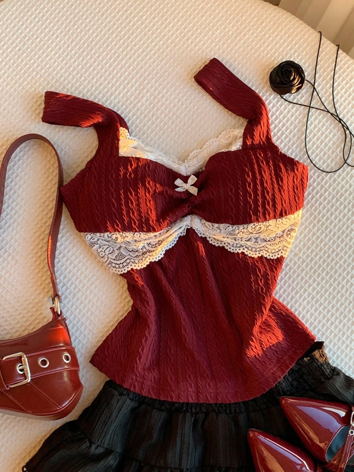 Y2K Summer Fashion New Lace Splicing Bow Decoration Pure Desire Women's Tank Top 6