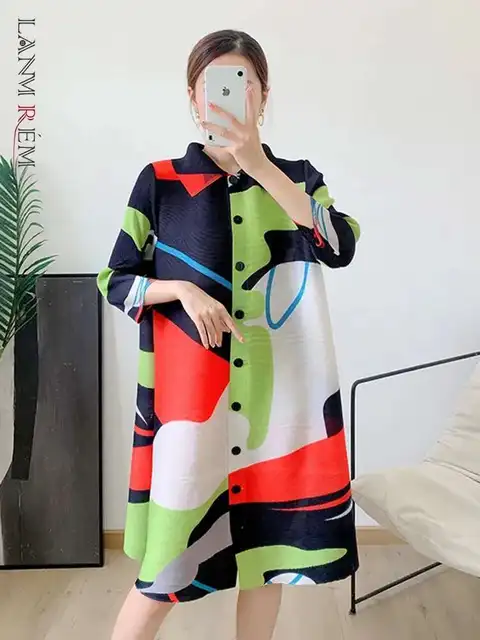 LANMREM Stitching Color Pleated Dress For Women Lapel Single Breasted Three Quarter Sleeves Loose Clothing Female Summer 2R6884