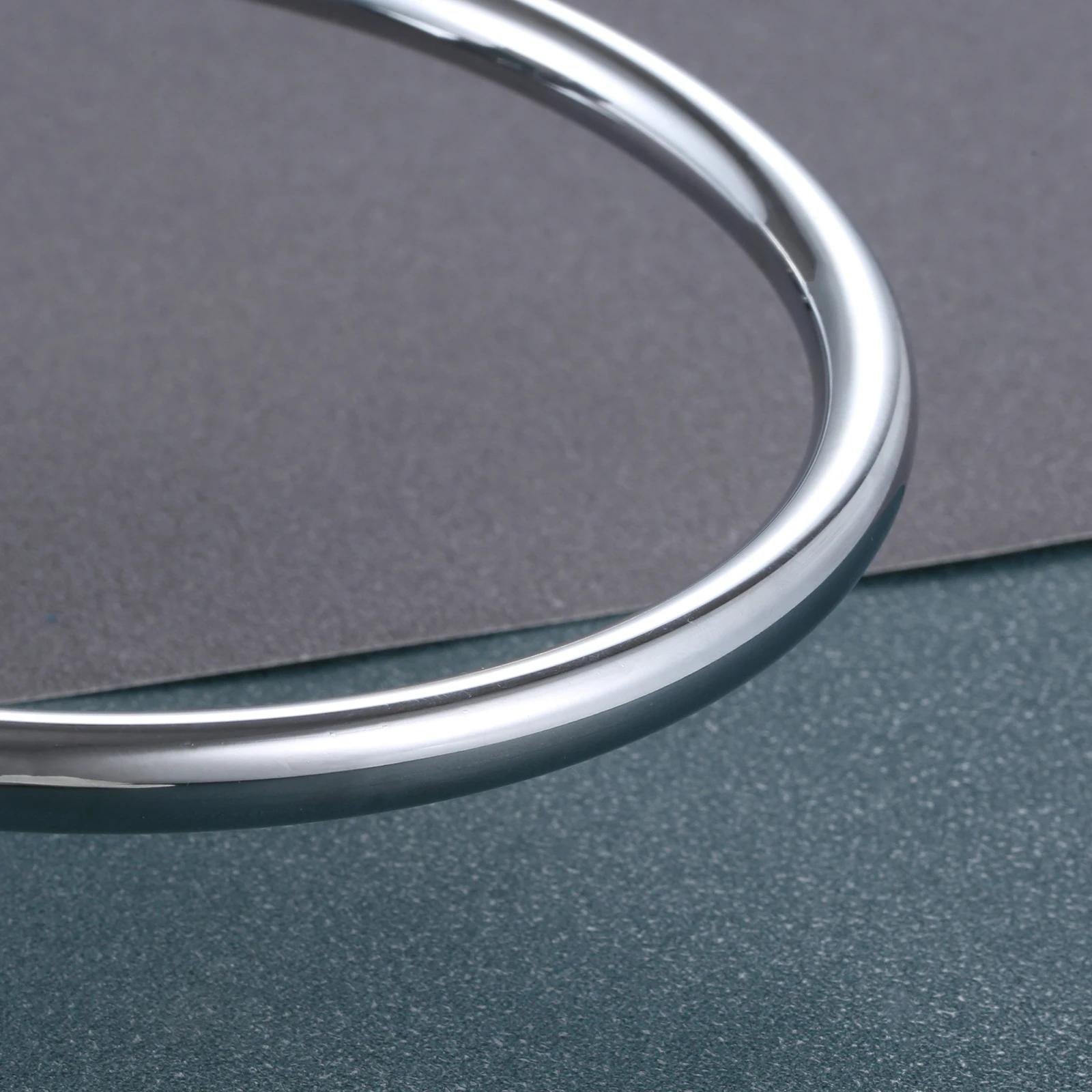 Description Picture 6 of item1Pc Silver 14cm Wall Mounted Bathroom Towel Ring Stainless Steel&Znic Alloy Towel Hanger for Bathroom Kitchen Home Hardware