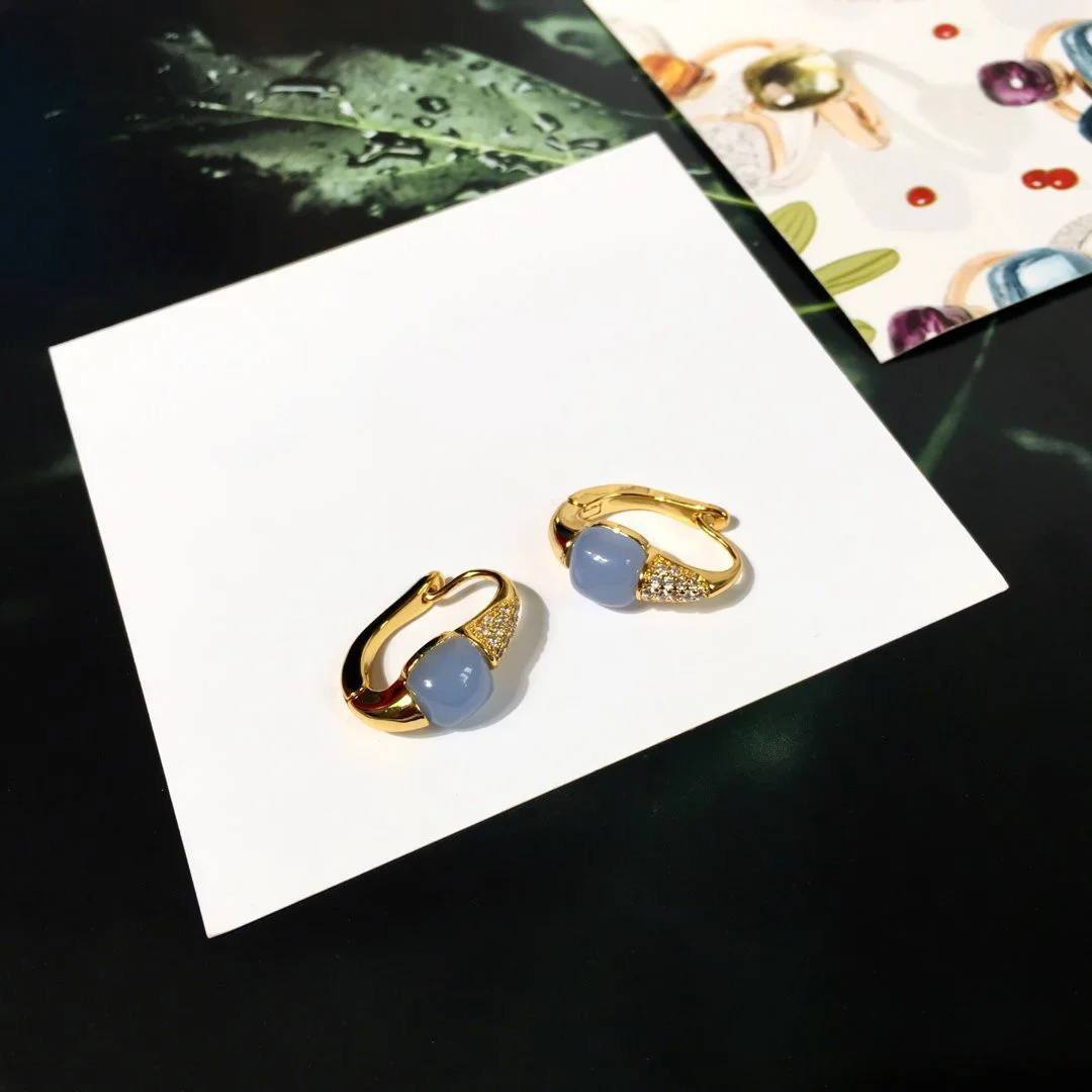 2022 Hot Trend Brand Small square sugar diamond colored stone earrings Ear Studs Everyday Wear Versatile Jewelry Atmosphere 