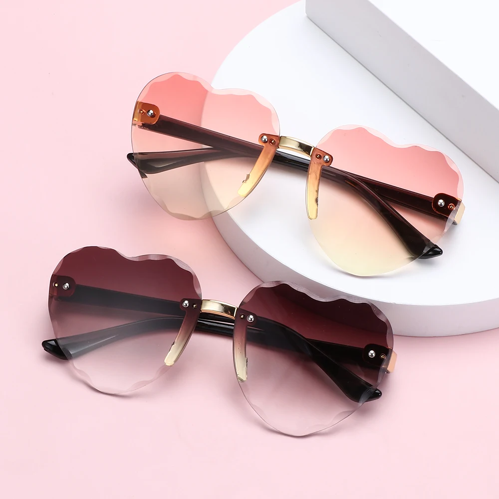 

1-8T Eyewear Party/Photography Outdoor Glasses Children Sunglasses Kids Sunglasses Heart-shaped Sun Glasses UV 400 Protection