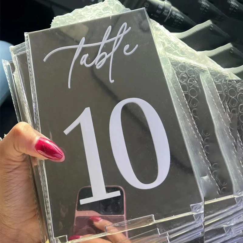 Elegant Gold Mirror Table Number Signs - Modern Wedding & Reception Decor