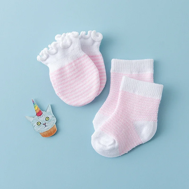 Cotton Baby Socks 4 Pairs Newborn Gloves Socks Set Spring Anti Scratch Bite Gloves Photography Props Infant Boys Girls Accessori 5