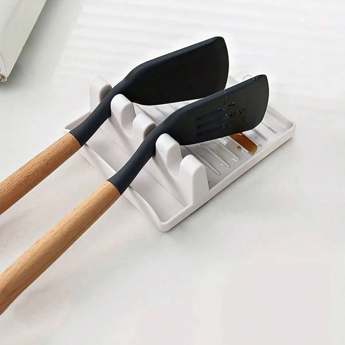 1 Kitchen Spatula Holder