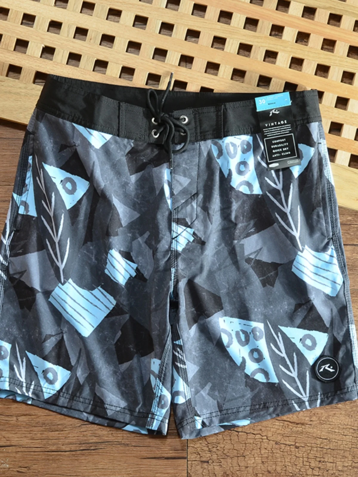 Men's Fashion Casual Outdoor Sports Quick-drying Breathable Light Beach Trousers Shorts Men Shorts 3