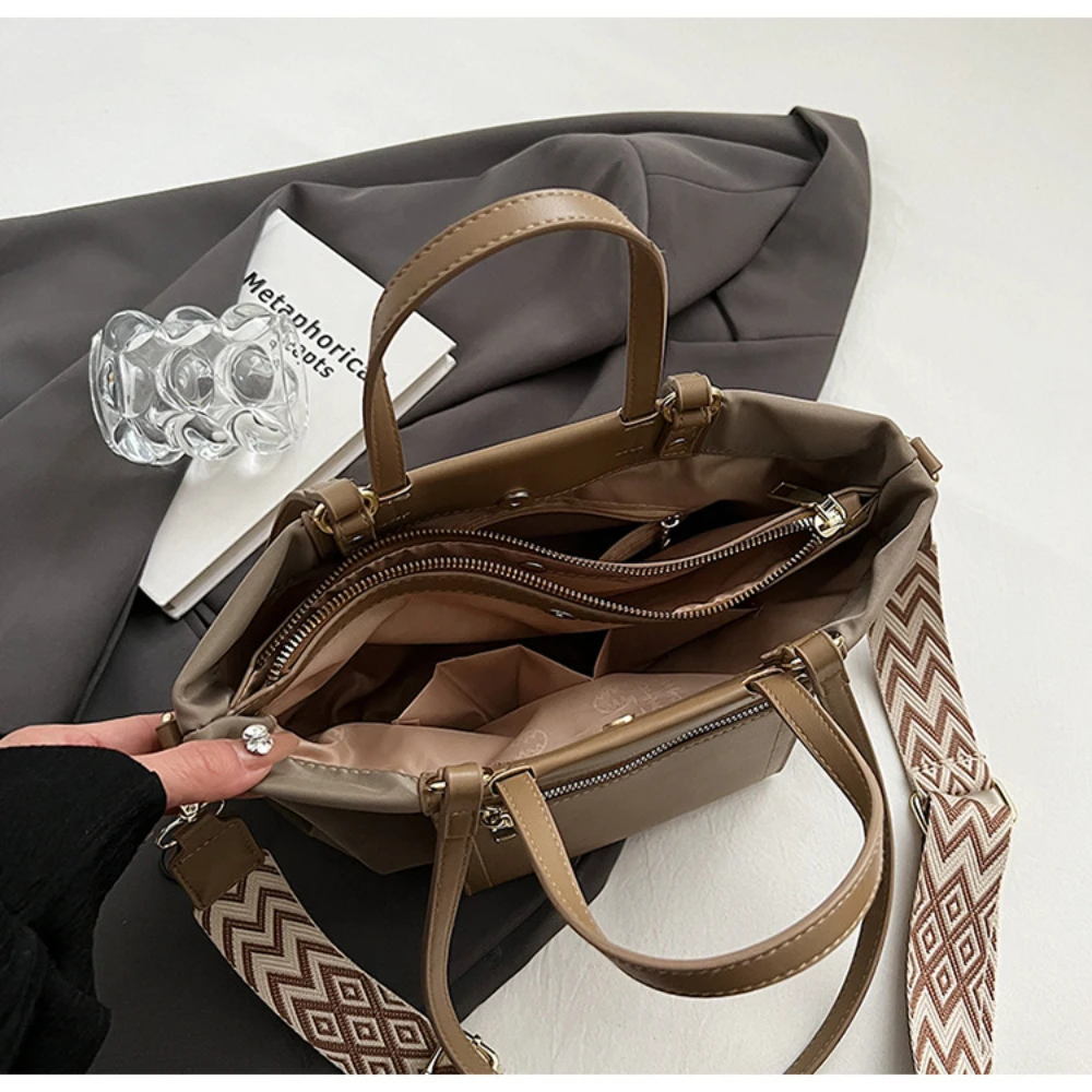 New Trend Portable Large Capacity Single Shoulder Tote Bag Fashion Nylon Waterproof High Quality Casual Classic Crossbody Bag