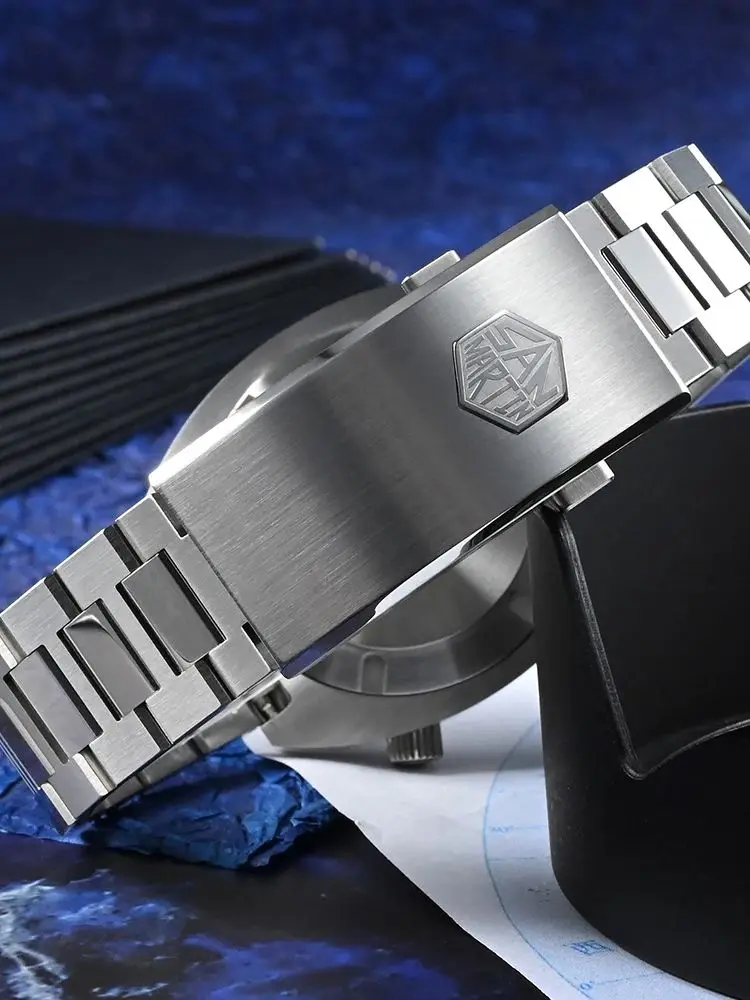 San Martin 42mm Diver Wristwatch For Men Automatic Mechanical Watch YN55 6H Date Fly Adjust Clasp Sapphire Luminous 20Bar SN0066