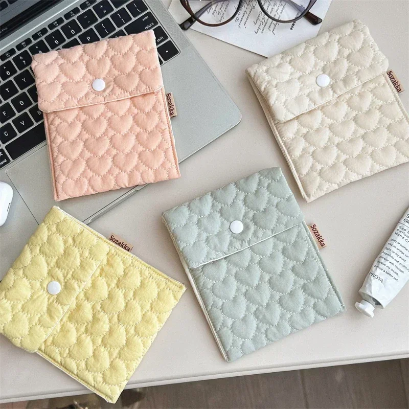Girls Sanitary Pad Pouch Portable Women Tampon Storage Bag Napkin Cosmetic Bags Organizer Mini Makeup Lipstick Holder Wallet Bag 3