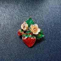 Enamel Strawberry Brooches Pins Fruit Cute Flower Strawberry Girl Brooch Silk Scarf Buckle Clothing DIY Hat Bag Accessory 4
