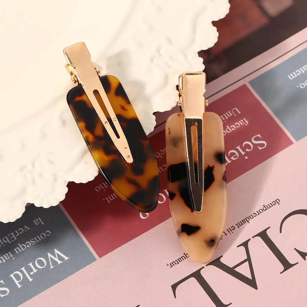 Description Picture 5 of itemSimple Hair Styling Tool Non-marking Leopard Women Korean Duckbill Clip No Bend Bangs Clip Seamless Hair Clips Bangs Clip